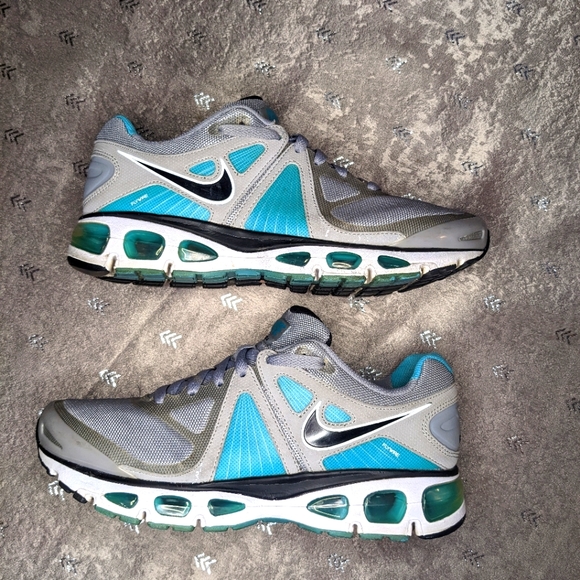 nike air max flywire tailwind 4